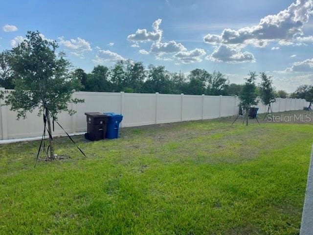 4373 Deleon St, Haines City, FL 33844 - view of yard with a fenced backyard