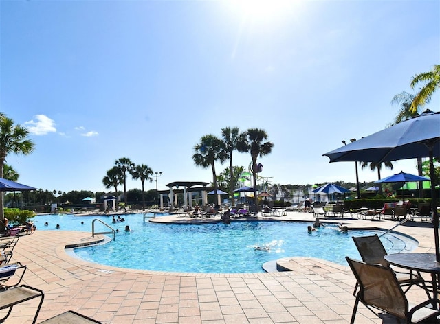 2778 Almaton Loop Unit 403, Kissimmee, FL 34747 - pool with a patio area
