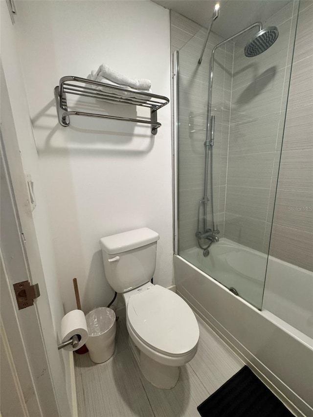 5245 W Irlo Bronson Memorial Hwy Unit 276, Kissimmee, FL 34746 - bathroom with shower / bath combination and toilet