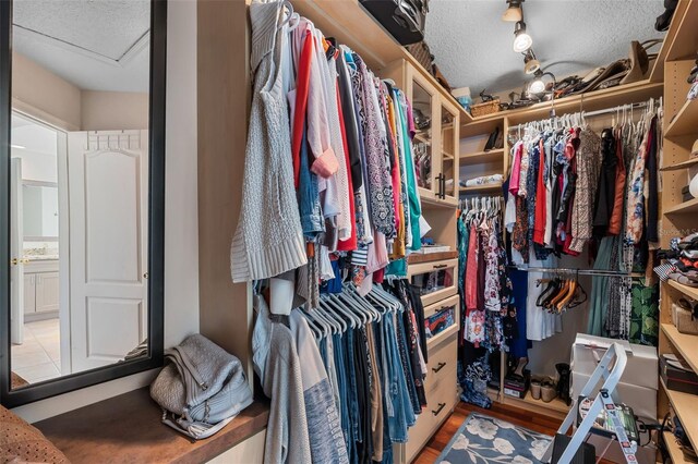 5321 Los Palma Vista Dr, Orlando, FL 32837 - view of walk in closet