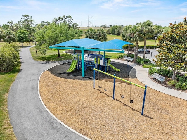 5321 Los Palma Vista Dr, Orlando, FL 32837 - view of community jungle gym