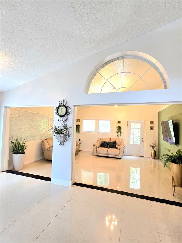 2346 Lily Pad Ln, Kissimmee, FL 34743 - view of building lobby