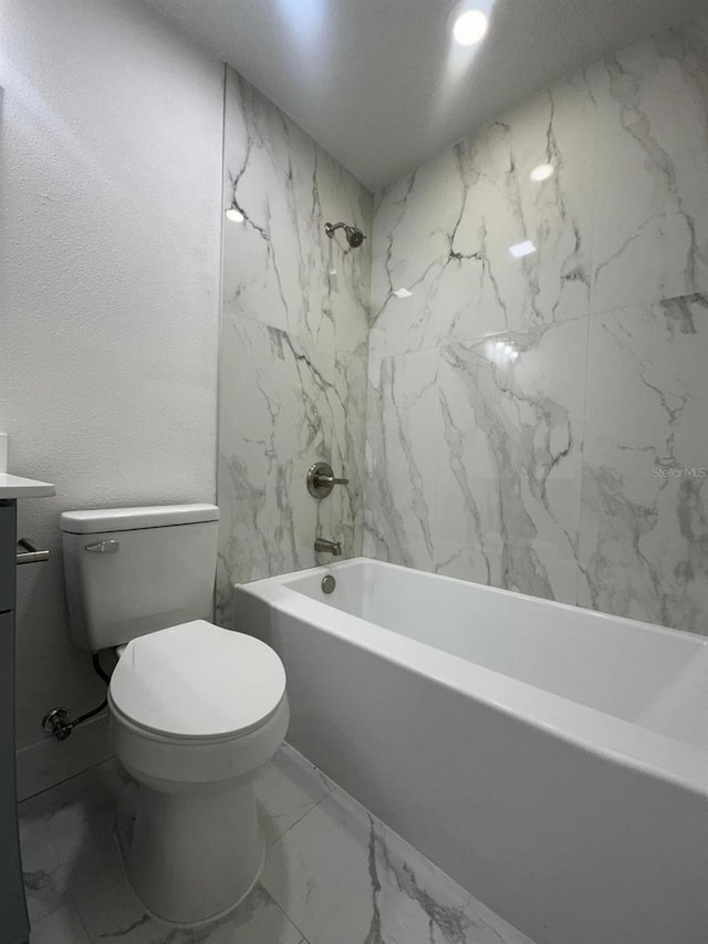 705 Wood Ln, Kissimmee, FL 34759 - bathroom with toilet, shower / bathtub combination, marble finish floor, vanity, and recessed lighting