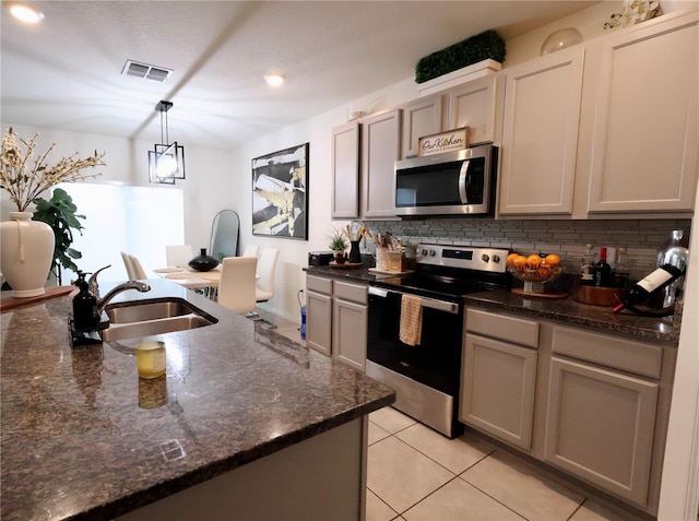 11273 Amber Ridge Dr, Zellwood, FL 32798 - photo 9