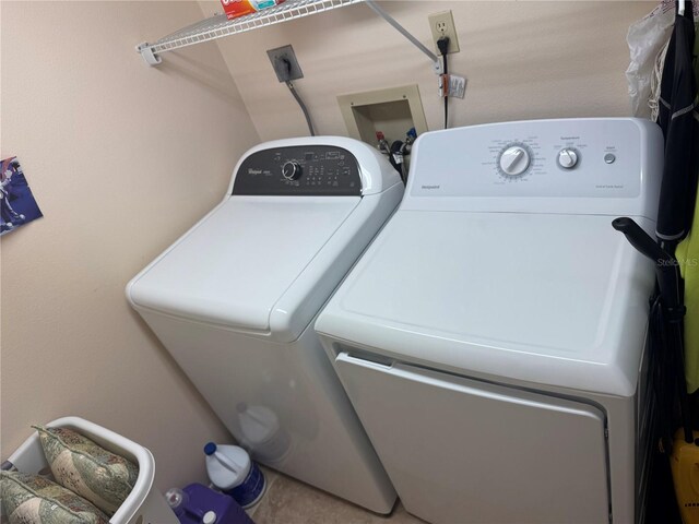 8 Buck Cir Unit 8, Haines City, FL 33844 - laundry area with separate washer and dryer and laundry area