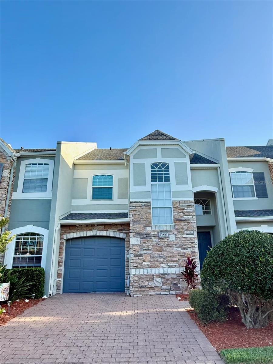 15851 Woodland Spring Ct, Orlando, FL 32828 - photo 1