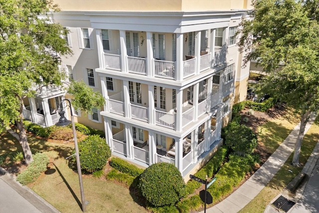 view of building exterior
