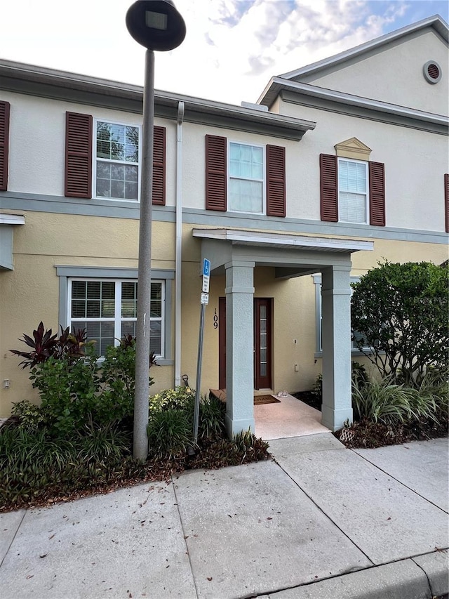 multi unit property with stucco siding