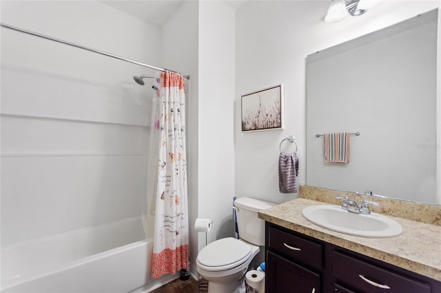 5816 Beefmaster Rd, Saint Cloud, FL 34771 - bathroom with toilet, vanity, and shower / bath combo