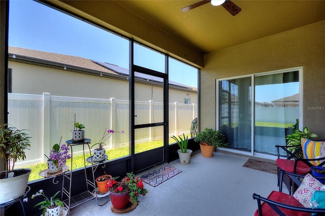 5816 Beefmaster Rd, Saint Cloud, FL 34771 - sunroom with ceiling fan