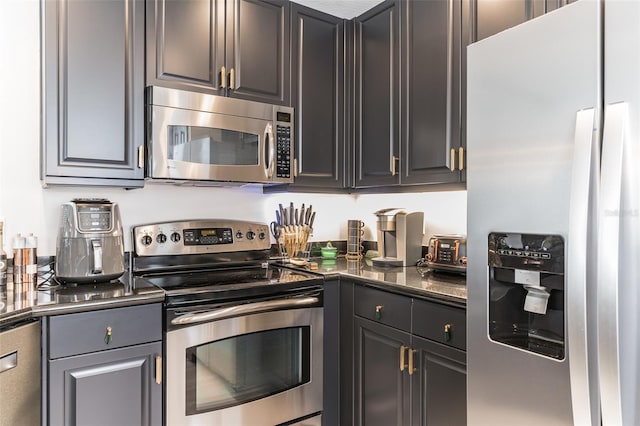 kitchen featuring stainless steel appliances
