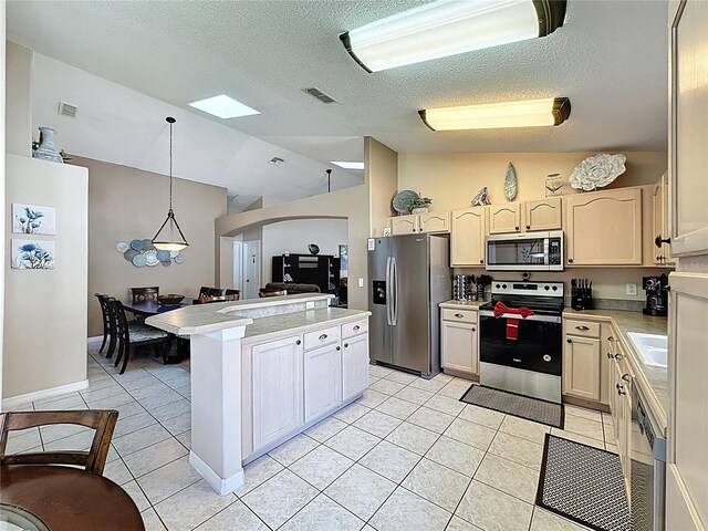 8019 Indian Creek Blvd, Kissimmee, FL 34747 - photo 25