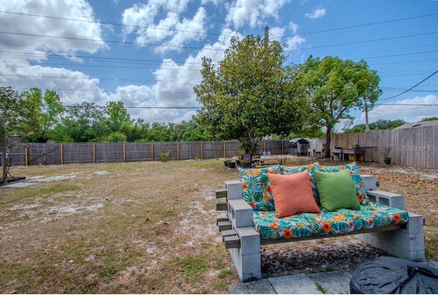 view of yard featuring a fenced backyard