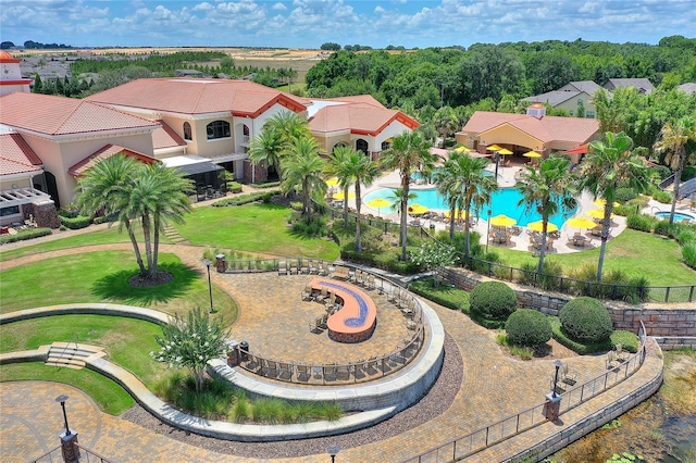 bird's eye view of a pool area