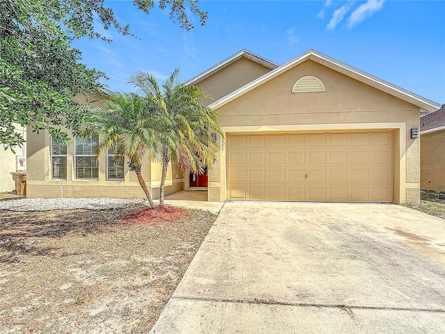 5577 Sycamore Canyon Dr, Kissimmee, FL 34758 - photo 1
