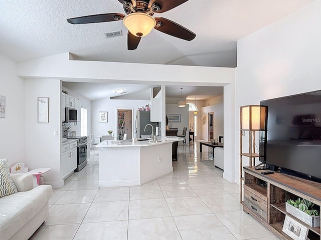 5577 Sycamore Canyon Dr, Kissimmee, FL 34758 - photo 17