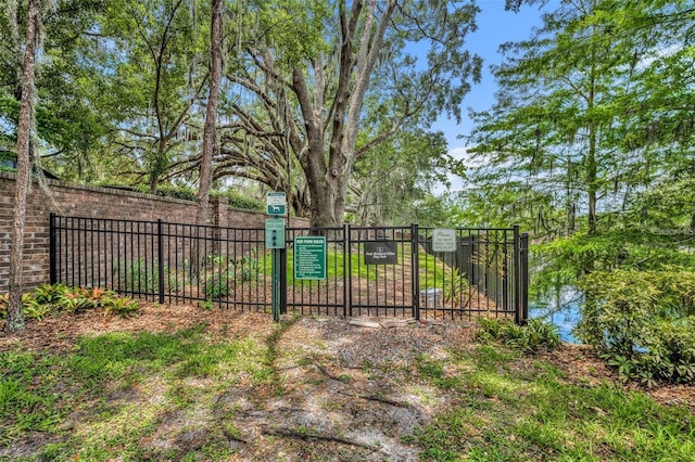 2287 Park Maitland Ct, Maitland, FL 32751 - view of gate with fence