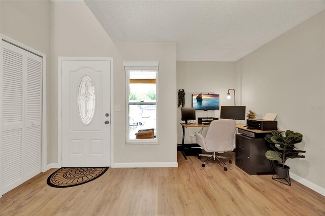 1050 Dees Dr, Oviedo, FL 32765 - entrance foyer featuring wood finished floors and baseboards