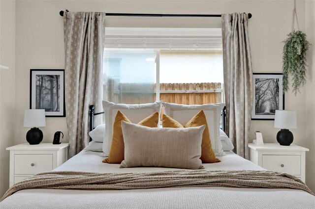 1050 Dees Dr, Oviedo, FL 32765 - view of bedroom