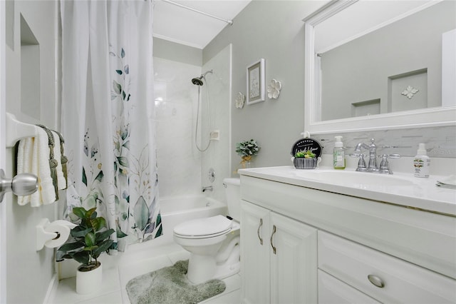 906 Elm Forest Dr, Minneola, FL 34715 - full bathroom featuring tile patterned flooring, toilet, shower / bath combo with shower curtain, and vanity