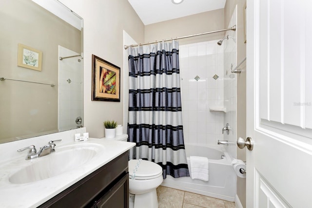 4416 Acorn Ct, Davenport, FL 33837 - full bath featuring shower / bathtub combination with curtain, tile patterned floors, toilet, and vanity