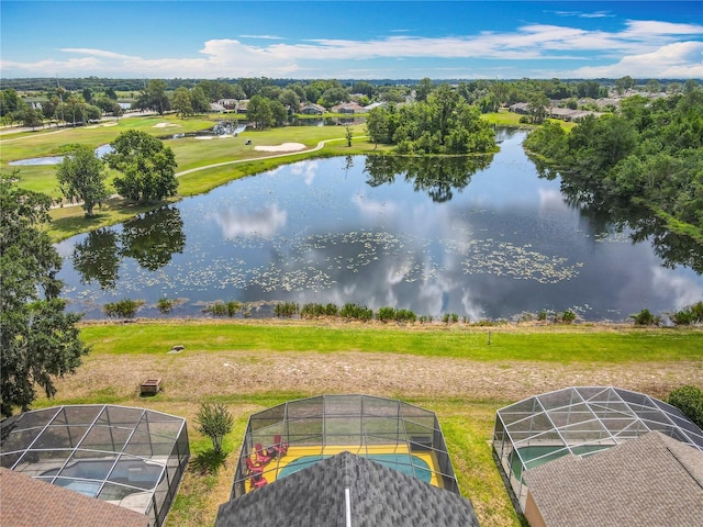 550 Canary Island Cir, Davenport, FL 33837 - aerial view of a large body of water and a local golf course