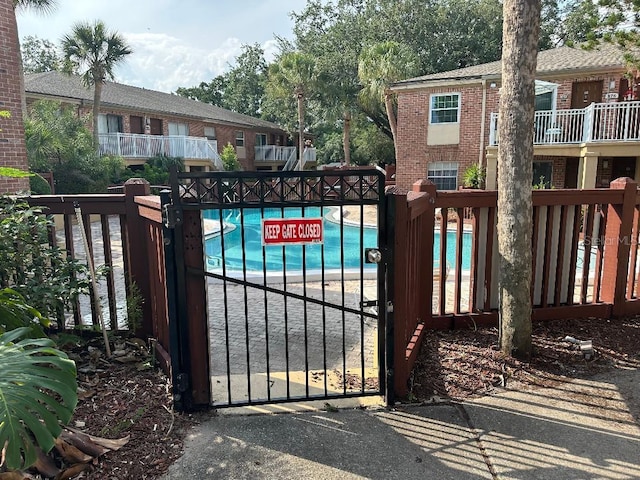 gate featuring fence