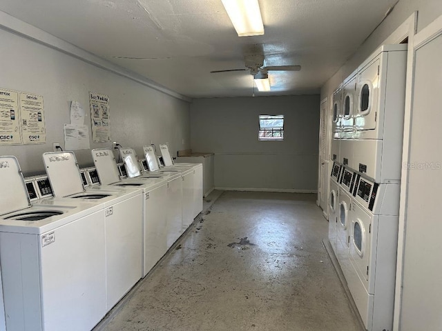community laundry room featuring estacked washer and dryer, independent washer and dryer, and a ceiling fan