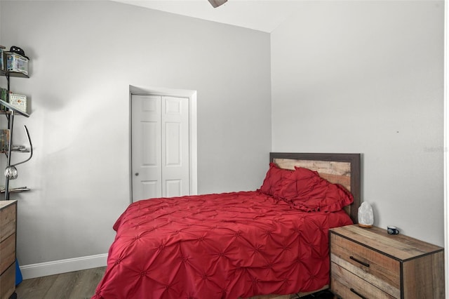 1024 Cohassett Ave, Lake Wales, FL 33853 - bedroom featuring wood finished floors and baseboards