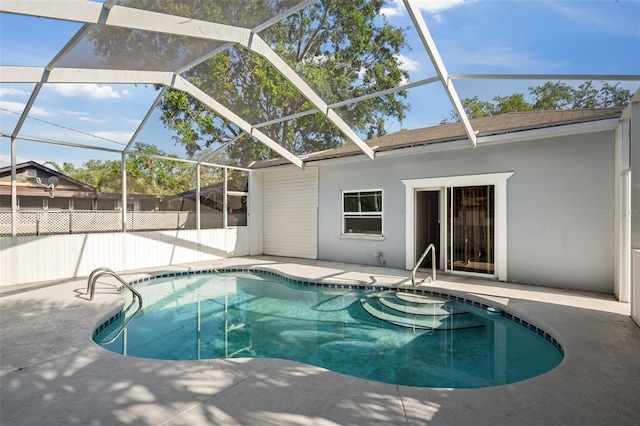 1024 Cohassett Ave, Lake Wales, FL 33853 - view of pool featuring a patio area and a lanai