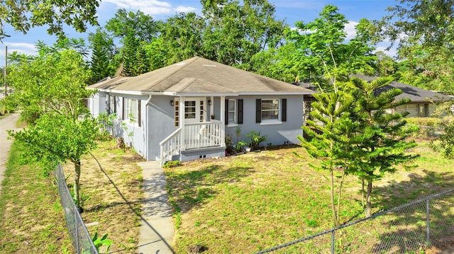1024 Cohassett Ave, Lake Wales, FL 33853 - bungalow-style home with stucco siding