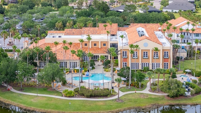 2376 Palm Tree Dr, Kissimmee, FL 34759 - bird's eye view of a pool and a large body of water