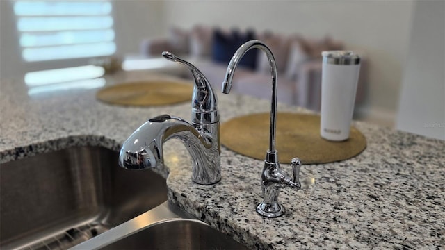 352 Smugglers Way, Apopka, FL 32712 - detailed view of a sink and light stone countertops