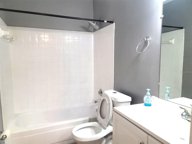 2864 N Powers Dr Unit 150, Orlando, FL 32818 - bathroom featuring a textured wall, shower / bath combination, toilet, and vanity