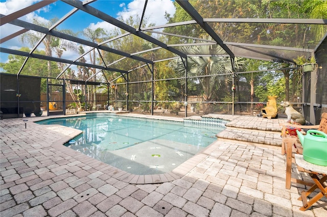 5234 Ohio St, Winter Park, FL 32792 - swimming pool featuring a patio and a lanai