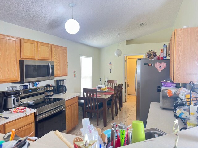5030 Silver Thistle Ln, Saint Cloud, FL 34772 - photo 5