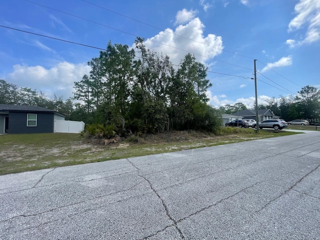 409 Mulberry Ct, Poinciana, FL 34759