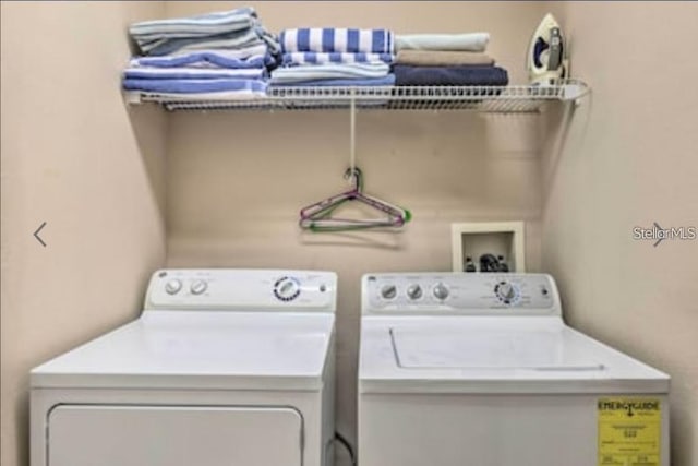 214 Tupelo Cir, Davenport, FL 33897 - washroom featuring washer and dryer