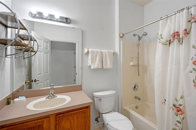 3015 Yellow Lantana Ln, Kissimmee, FL 34747 - full bathroom featuring shower / tub combo with curtain, toilet, and vanity