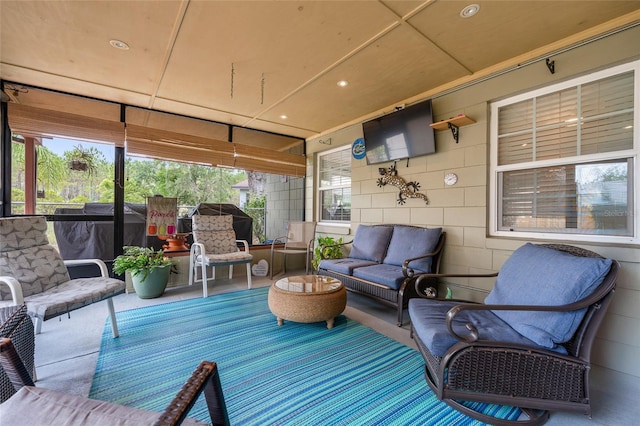 view of sunroom / solarium