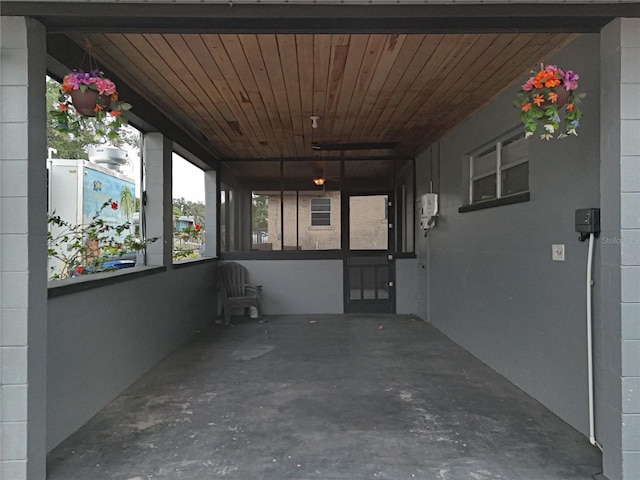 320 S Seminole Ave, Lake Alfred, FL 33850 - view of unfurnished sunroom