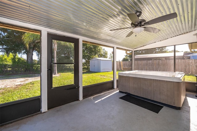 1730 Carolyn Ct, Saint Cloud, FL 34769 - sunroom featuring a jacuzzi, a ceiling fan, and lofted ceiling