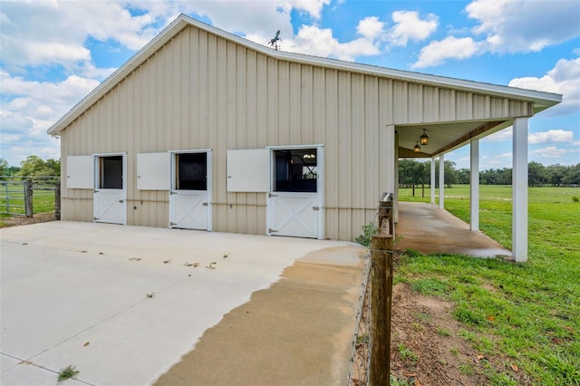 2350 Bradbury Rd, Haines City, FL 33844 - view of outdoor structure featuring an exterior structure and an outdoor structure