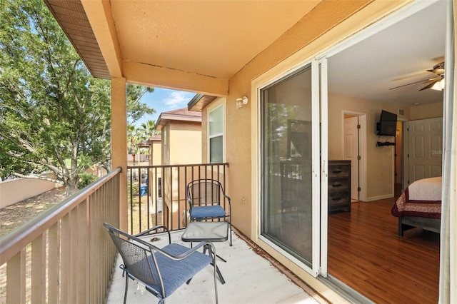 203 La Mirage St, Davenport, FL 33897 - balcony featuring a ceiling fan