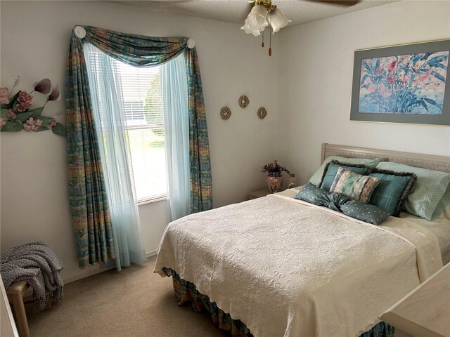 1410 Sanchez Ct, Lady Lake, FL 32159 - bedroom with light carpet