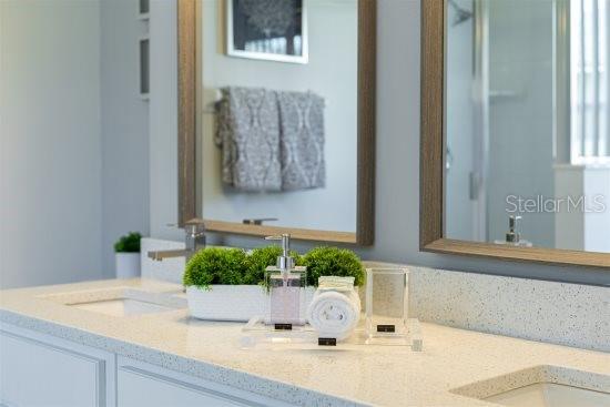 926 Balmoral Dr, Davenport, FL 33896 - bathroom featuring vanity
