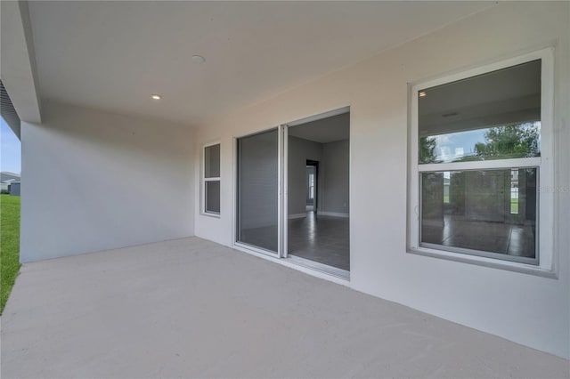 502 Viceroy Ct, Kissimmee, FL 34758 - view of patio / terrace