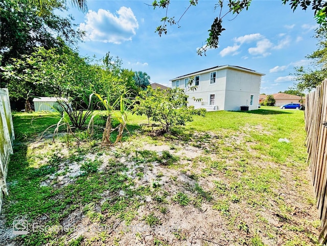 467 Martigues Dr, Kissimmee, FL 34759 - view of yard