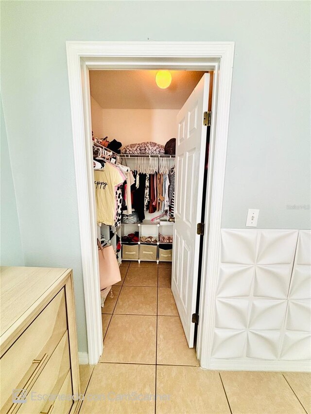 467 Martigues Dr, Kissimmee, FL 34759 - spacious closet featuring light tile patterned floors