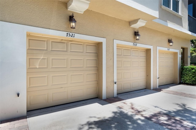 7521 Pellham Way, Kissimmee, FL 34747 - view of garage